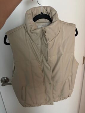 12th Tribe Quilted Puffer Vest in Beige
